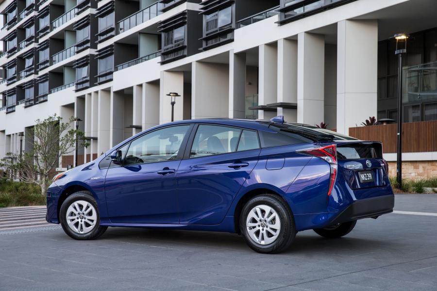  Toyota Prius 2016 года  (AU) (фото 28 из 31)